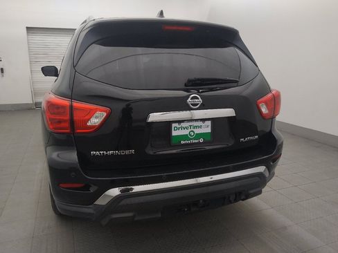 Used 2020 Nissan Pathfinder Platinum FWD image 6