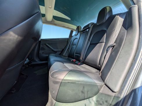 Used 2019 Tesla Model 3 Standard Range Plus RWD image 17