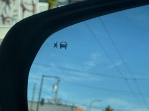 Used 2024 Chevrolet Trax RS w/ Driver Confidence Package image 11