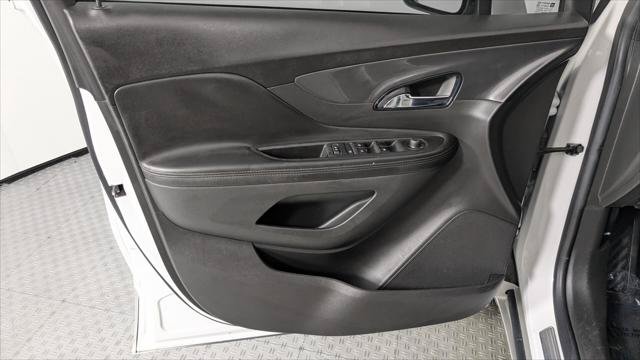 Used 2020 Buick Encore Preferred FWD image 13