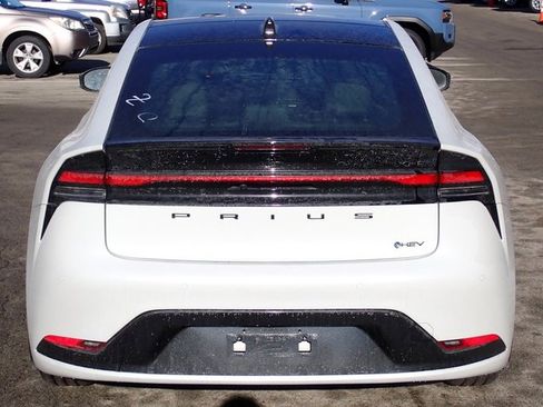 New 2026 Toyota Prius AWD image 4