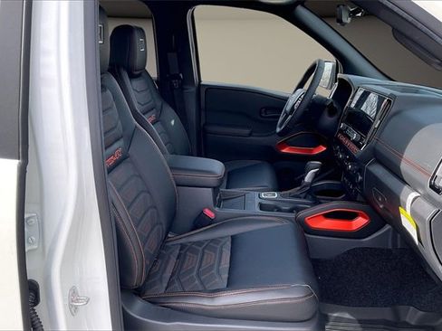 New 2026 Nissan Frontier PRO-4X w/ Pro Premium Package image 11
