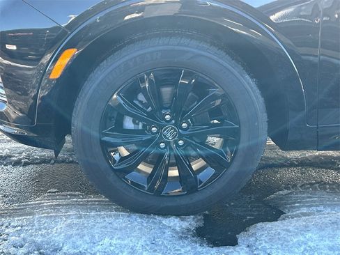 New 2026 Buick Envista Sport Touring image 11