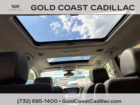 Used 2022 GMC Acadia SLT w/ Preferred Package AWD/4WD image 15