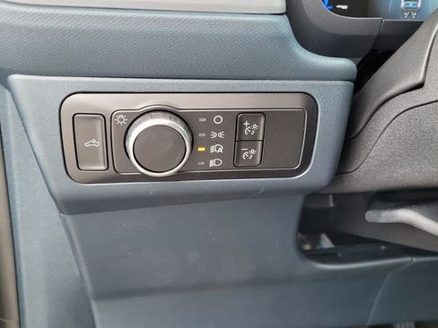 New 2026 Ford Maverick XL image 59