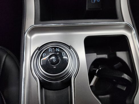 Used 2022 Ford Edge SEL image 51