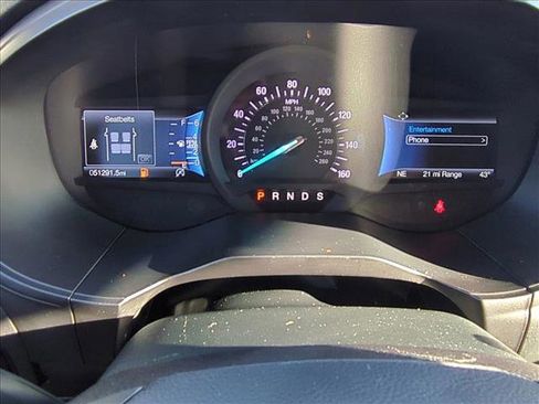 Used 2024 Ford Edge Titanium image 11