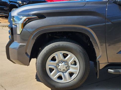 New 2026 Toyota Tundra SR image 5