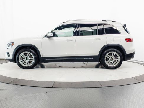 Used 2021 Mercedes-Benz GLB 250 4MATIC image 8