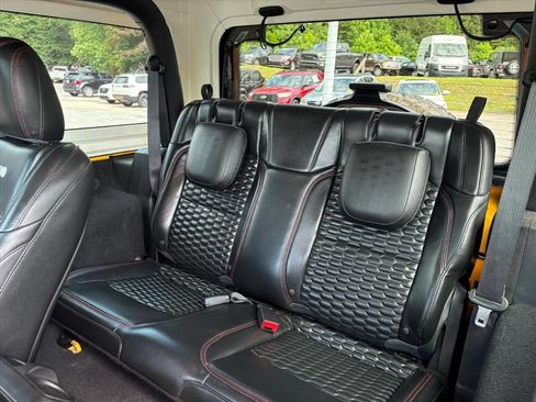 Used 2021 Jeep Wrangler Rubicon AWD/4WD image 21