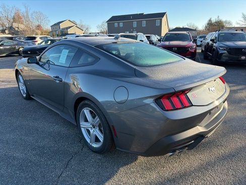 New 2026 Ford Mustang Coupe image 4
