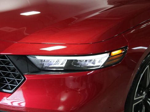 New 2026 Honda Accord SE image 2