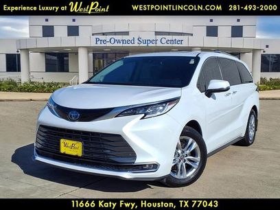 Used 2022 Toyota Sienna Limited