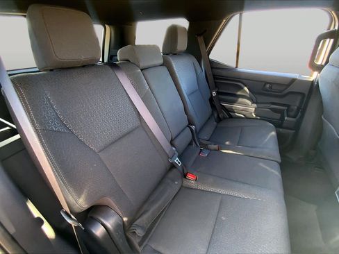 Used 2025 Toyota 4Runner SR5 AWD/4WD image 20
