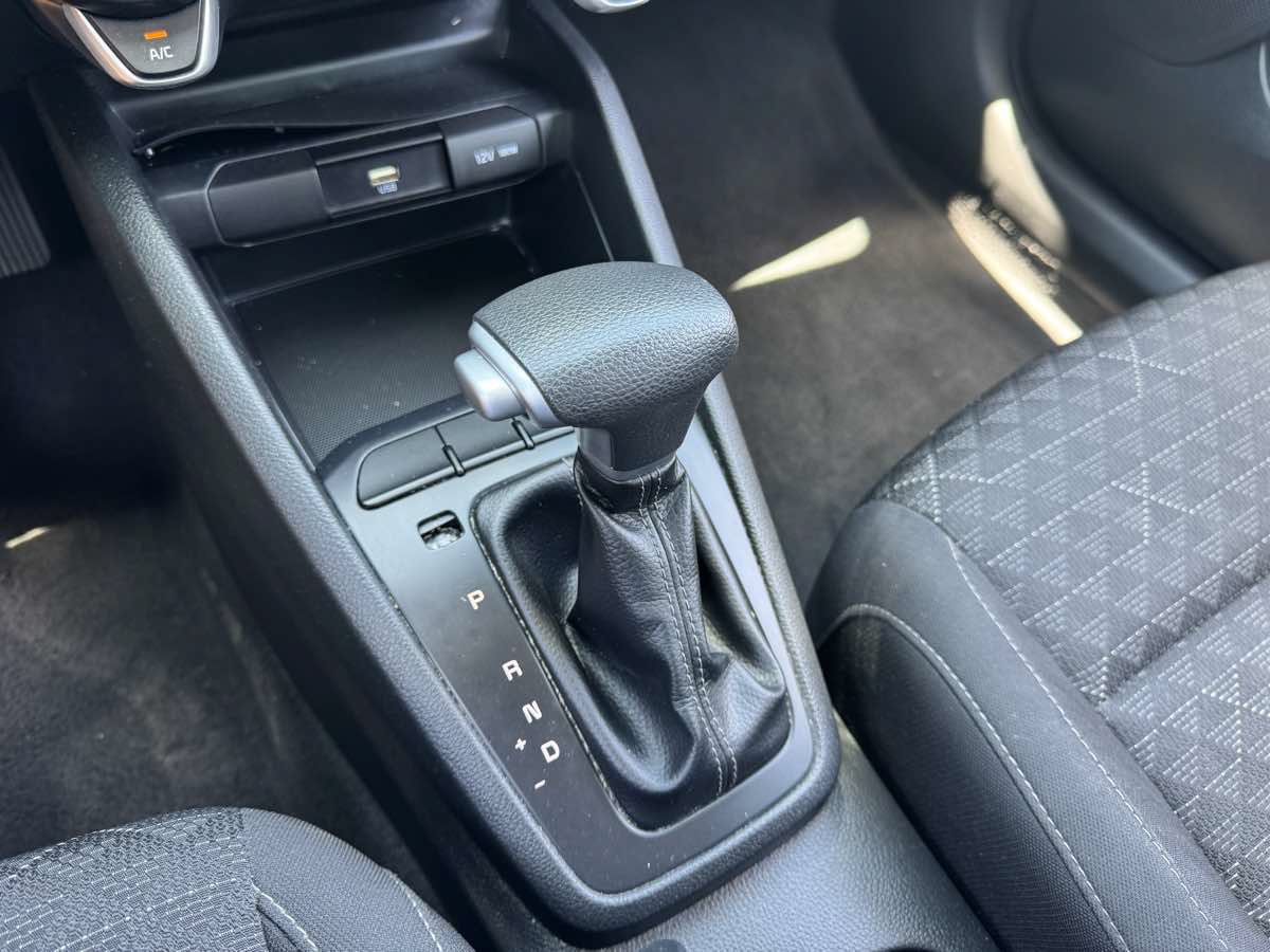 Used 2023 Kia Rio S FWD image 28