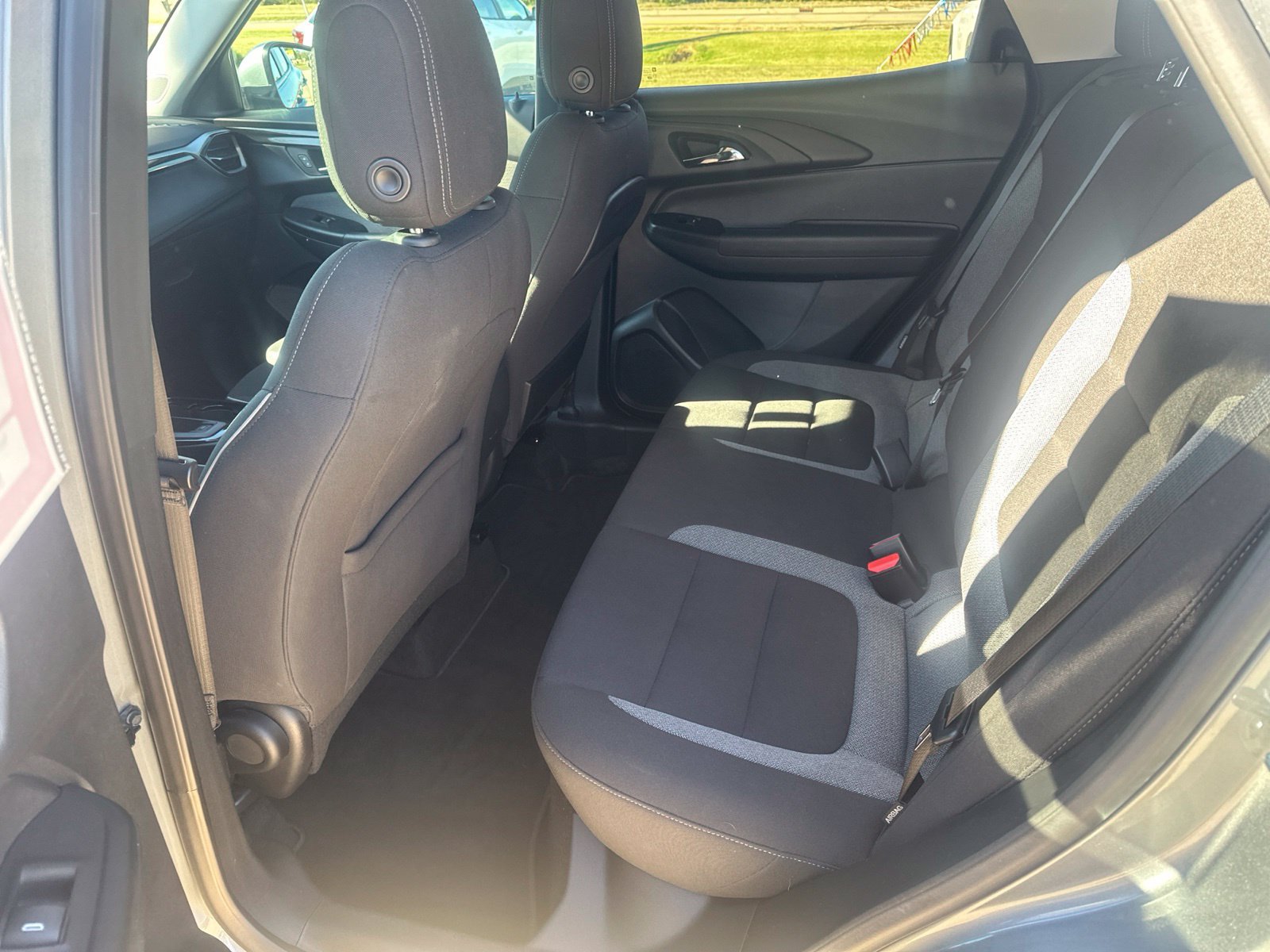 Used 2024 Chevrolet TrailBlazer LT FWD image 20