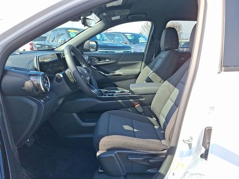 New 2026 Chevrolet Equinox LT w/ Safety and Technology Package image 6