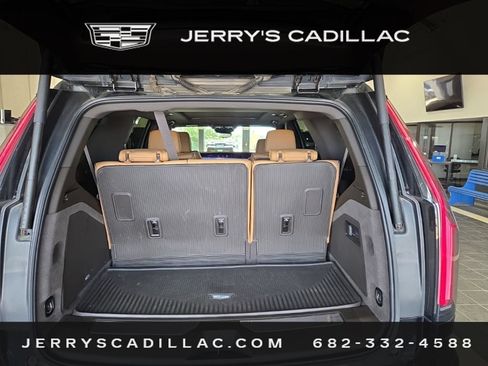 Used 2025 Cadillac Escalade Premium Luxury w/ Touring Package AWD/4WD image 21