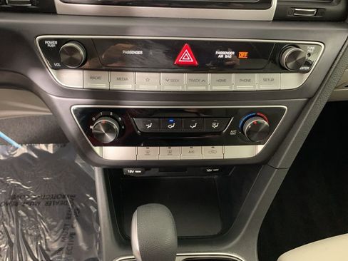 Used 2019 Hyundai Sonata ECO FWD image 23