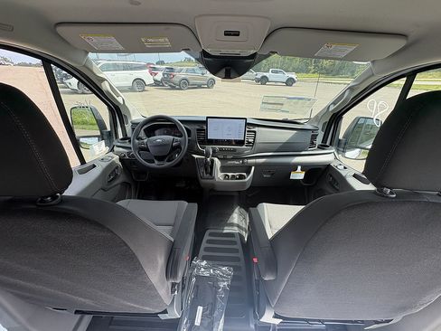 New 2026 Ford Transit 250 Low Roof RWD image 19