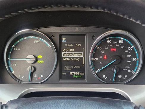 Certified 2016 Toyota RAV4 XLE image 11