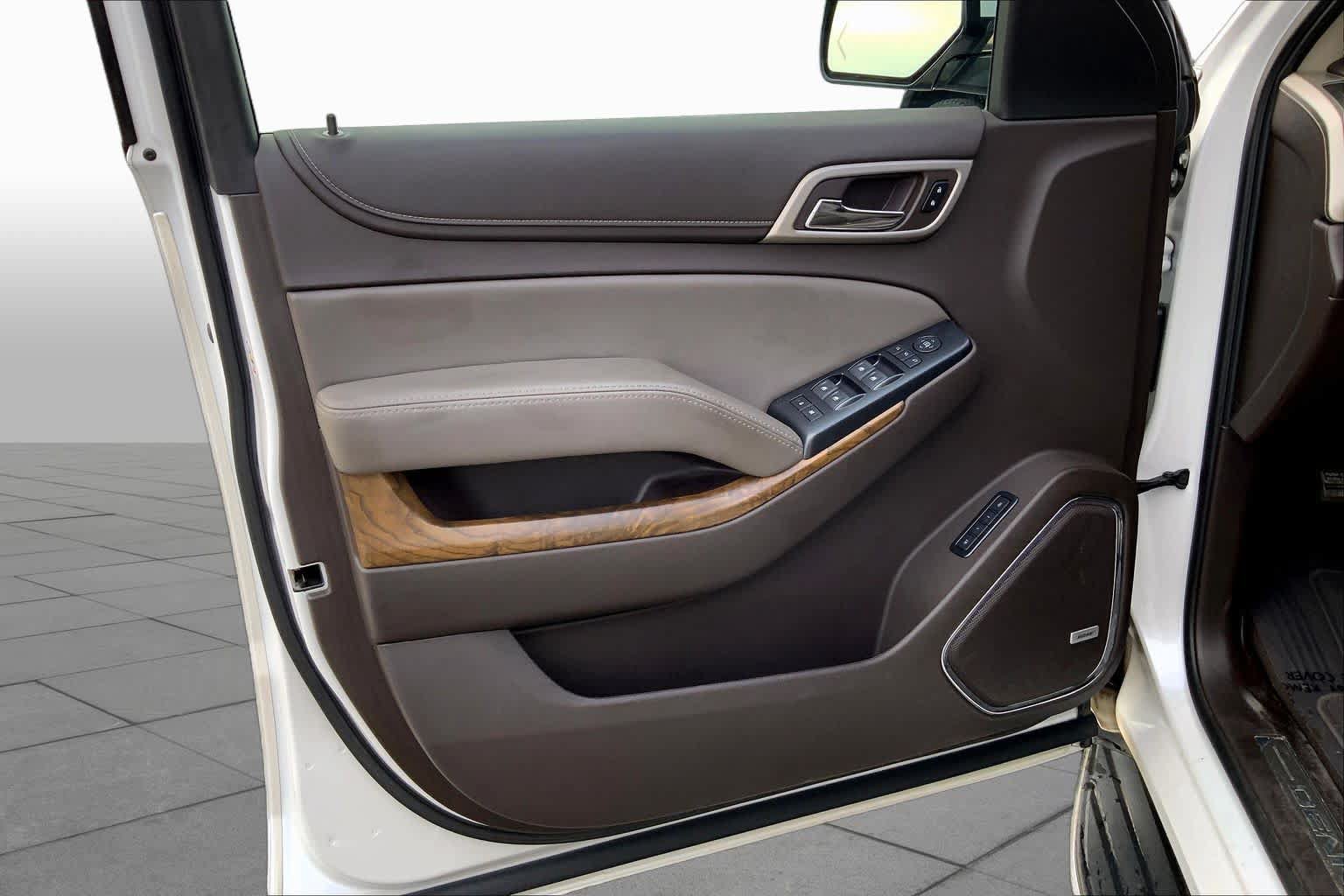 Used 2019 GMC Yukon Denali w/ Open Road Package RWD image 19