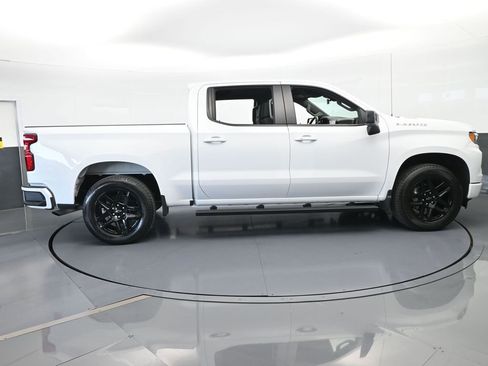 Used 2024 Chevrolet Silverado 1500 RST image 7