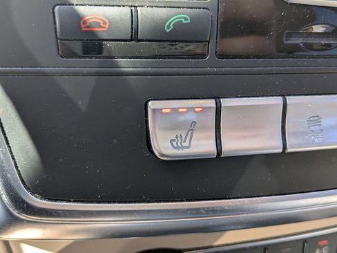 Used 2014 Mercedes-Benz ML 350 4MATIC image 9