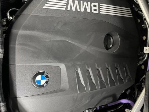 Used 2024 BMW X5 xDrive40i w/ M Sport Package image 24