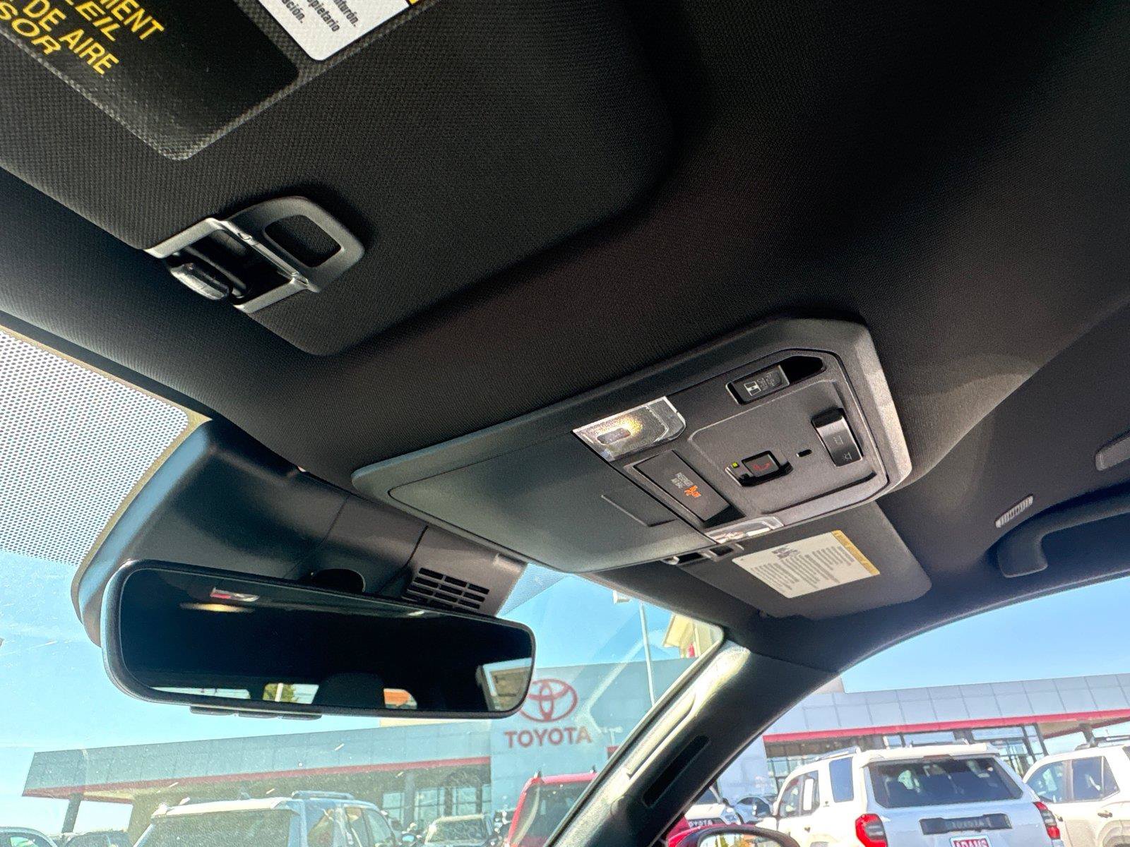 Used 2026 Toyota Tacoma SR5 AWD/4WD image 30