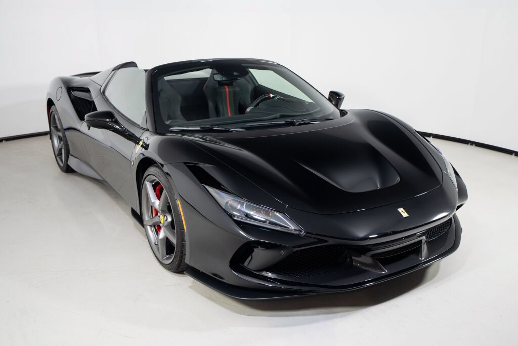 Used 2023 Ferrari F8 Tributo RWD image 12