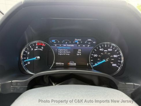 Used 2022 Ford F350 Platinum w/ FX4 Off-Road Package AWD/4WD image 42