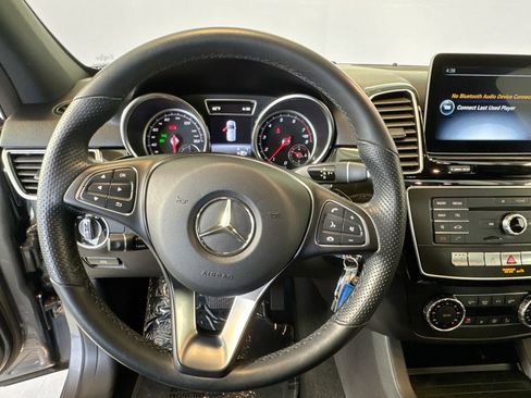 Used 2018 Mercedes-Benz GLE 350 4MATIC image 11