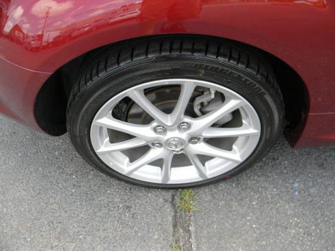 Used 2010 MAZDA MX-5 Miata Grand Touring w/ Premium Pkg RWD image 27