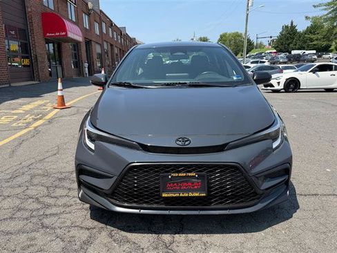 Used 2023 Toyota Corolla SE FWD image 2