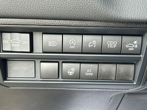 New 2026 Toyota Tundra Limited image 27