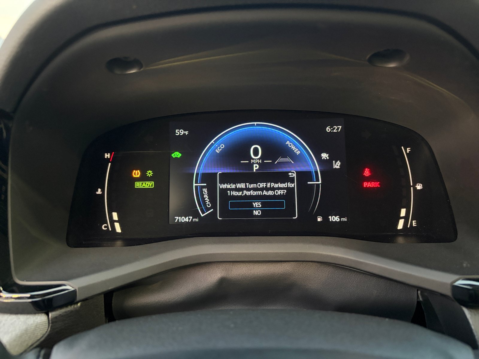 Used 2025 Toyota Camry LE FWD image 13