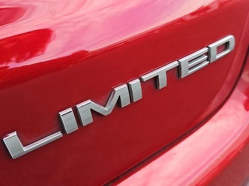 Used 2025 Jeep Compass Limited AWD/4WD image 30