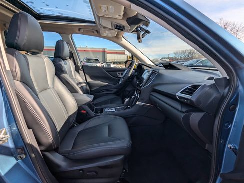 Used 2023 Subaru Forester Touring image 15