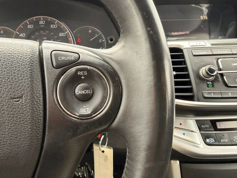 Used 2015 Honda Accord Sport image 34