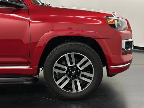 Used 2021 Toyota 4Runner Limited image 25