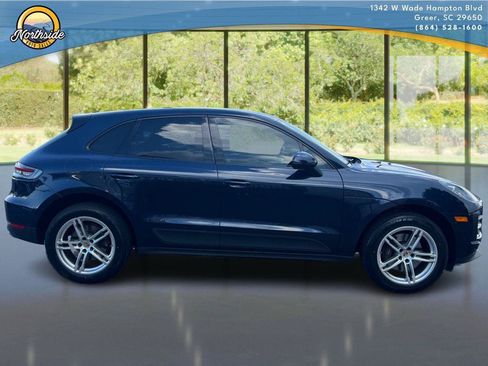 Used 2019 Porsche Macan AWD/4WD image 24