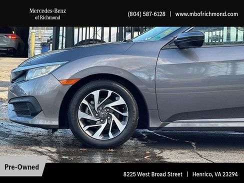 Used 2018 Honda Civic EX image 11