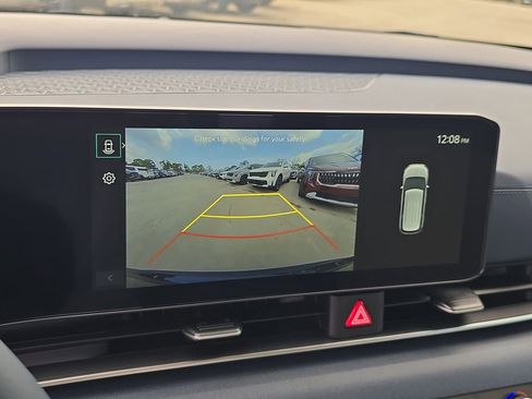 New 2026 Kia Carnival EX FWD image 25