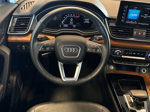 Used 2022 Audi Q5 2.0T Premium Plus w/ Premium Plus Package AWD/4WD image 18