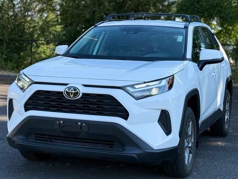 Used 2023 Toyota RAV4 XLE w/ XLE Grade Weather Package AWD/4WD image 1