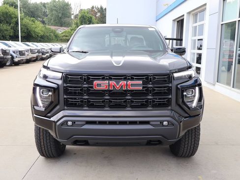 New 2026 GMC Canyon Elevation w/ Convenience Package AWD/4WD image 5