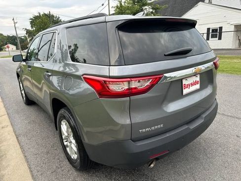 Used 2020 Chevrolet Traverse LT FWD image 14