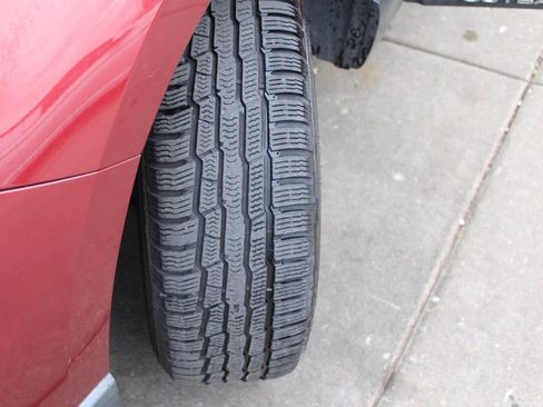 Used 2017 Subaru Outback 2.5i Premium image 14