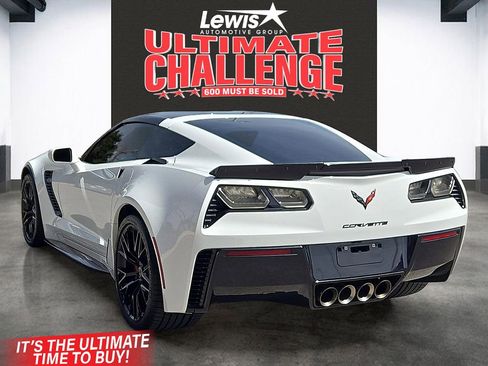 Used 2019 Chevrolet Corvette Z06 image 3